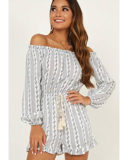AngelSpace Women Deep V-Neck Sequin Relaxed Open Back Shorts Romper Playsuit