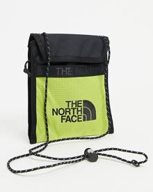 The North Face Bozer III neck pouch in green-Yellow