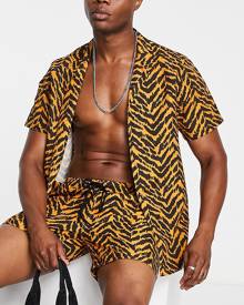 South Beach beach shirt in brown animal print