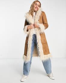Stradivarius longline faux leather coat with contrast shearling trim in tan-Brown Stradivarius longline faux leather coat with contrast shearling trim in tan-Brown