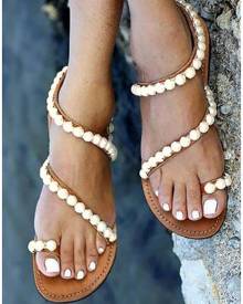 Beading Round Toe Flat Sandals
