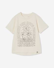 Cotton On Kids - Unisex Organic Jersey Tee - Dark vanilla/hanging with friends Cotton On Kids - Unisex Organic Jersey Tee - Dark vanilla/hanging with friends