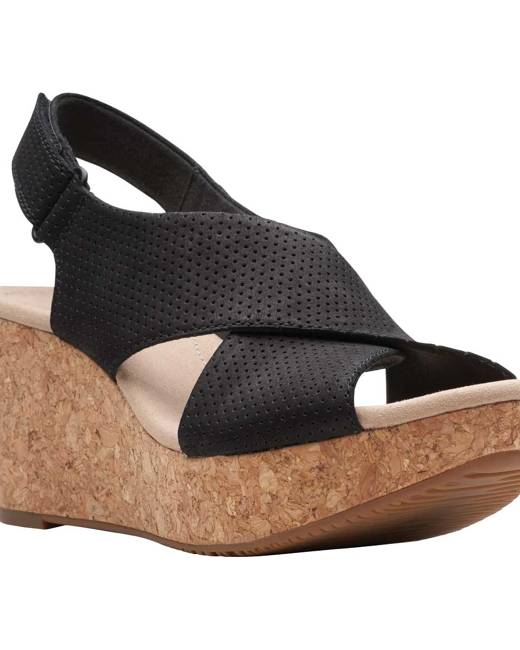 clarks wedge heel sandals