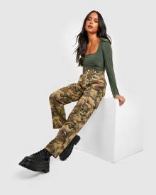 Boohoo Petite Camo Print Loose Cargo Jeans - Multi - 8