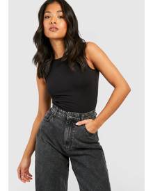 Boohoo Petite Basic Racer Neck Bodysuit - Black - 4