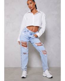 PRETTYLITTLETHING Light Blue Wash Ripped Mom Jeans