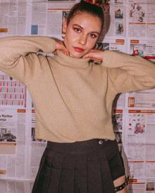 ZAFUL Turtleneck Plain Crop Sweater