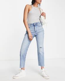 Tommy Jeans straight crop logo jeans in mid wash-Blue