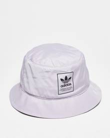 adidas Originals packable bucket hat in lilac-White