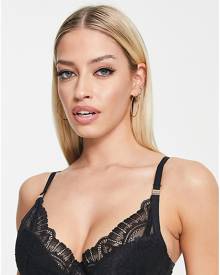 Hunkemoller X Nyakim Gatwech Evie lace and print non padded plunge