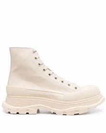 Alexander McQueen Alexander Mc Queen Tread Slick lace-up boots