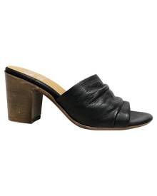 eos shoes
