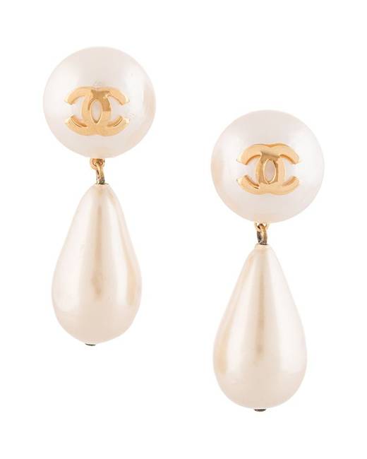 chanel pearl dangling earrings