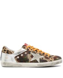 Golden Goose Superstar panelled low-top sneakers - Brown