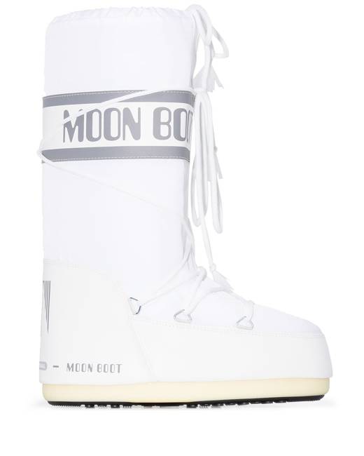 white snow boots