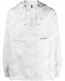 Valentino camouflage print windbreaker - White