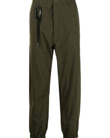 izzue tapered carabiner trousers - Green