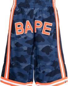 A BATHING APE® camouflage-print mesh shorts - Blue