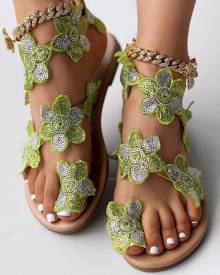 chicme Floral Pattern Toe Post Beach Sandals