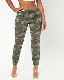 SHEIN Flap Pocket Camo Print Jogger Jeans