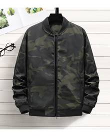 SHEIN Men Camo Print Zip Pocket Bomber Jacket