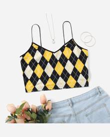 SHEIN Plus Argyle Print Cami Crop Top