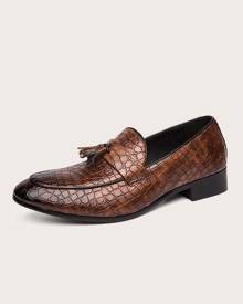 SHEIN Men Tassel Decor Textured Loafers