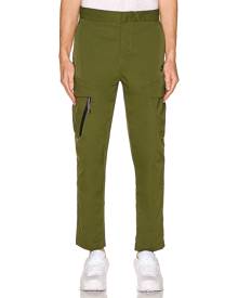 Nike Utility Pant Cropped in Green. - size 28 (also in 30, 32, 34, 36)