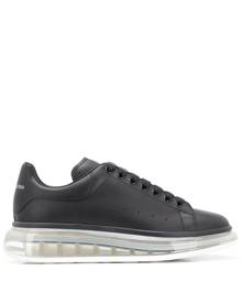 Alexander McQueen - Oversized clear sole sneakers - men - Calf Leather/Leather/Rubber - 40 - Black