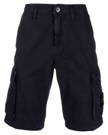 Stone Island - logo patch cargo shorts - men - Cotton - 30, 31, 32, 33, 34, 36 - Blue