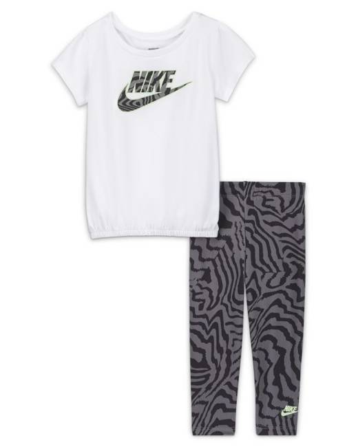 Nike Girls T-Shirts - Kids Wear