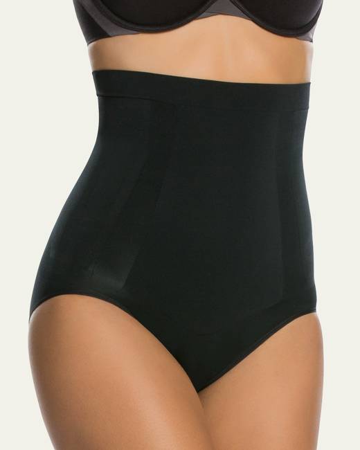 SPANX Everyday Shaping Thong in Black