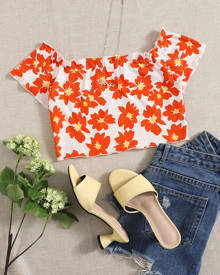 All Over Floral Print Crop Tee