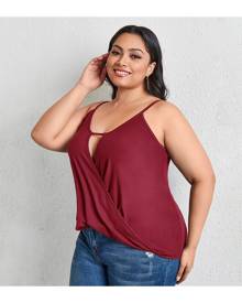 SHEIN Plus Solid Cut Out Front Cami Top