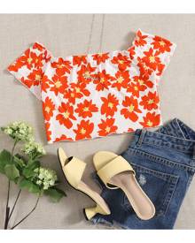 SHEIN All Over Floral Print Crop Tee