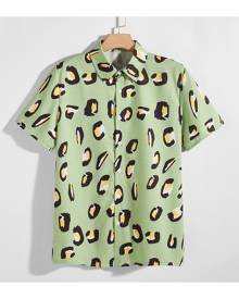 SHEIN Men All Over Print Button Up Shirt