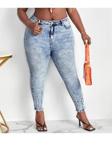 SHEIN Plus Ripped Skinny Cropped Jeans