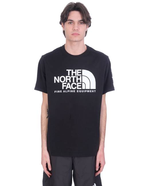 Red The North Face Reaxion Large Logo T-Shirt - JD Sports Global