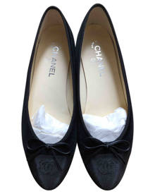 Chanel \N Black Velvet Ballet flats for Women