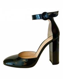 Gianvito Rossi black Patent leather SANDALS