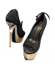 Giuseppe Zanotti \N Black Cloth Heels for Women 41 EU