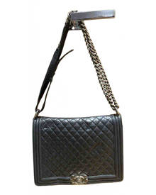 Chanel Boy Black Leather handbag for Women \N