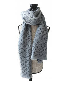Louis Vuitton Scarves for Men - Poshmark