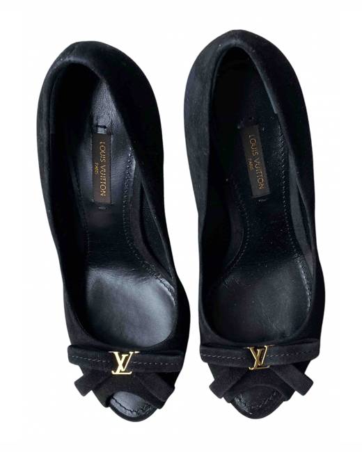 Louis Vuitton Womens Stiletto Pumps & Mules, Beige, 39