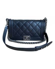 Chanel Boy Black Leather handbag for Women \N