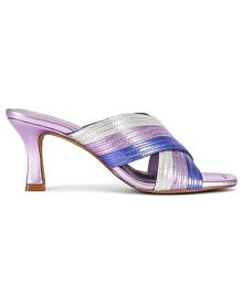 Seychelles Fleet Sandal in Lavender Iridescent - Lavender. Size 10 (also in 6, 6.5, 7, 7.5, 8, 8.5, 9).