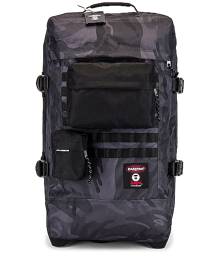 Eastpak x AAPE Tranverz M Luggage Bag in Aape Black Camo - Black. Size all.