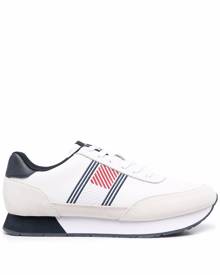 Tommy Hilfiger embroidered-design sneakers - White