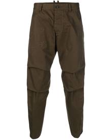 Dsquared2 maple leaf-motif tapered trousers - Green