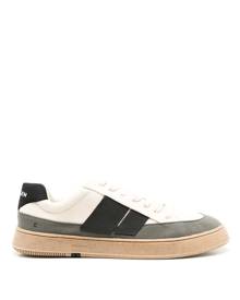 Osklen branded heel-counter low-top sneakers - Neutrals